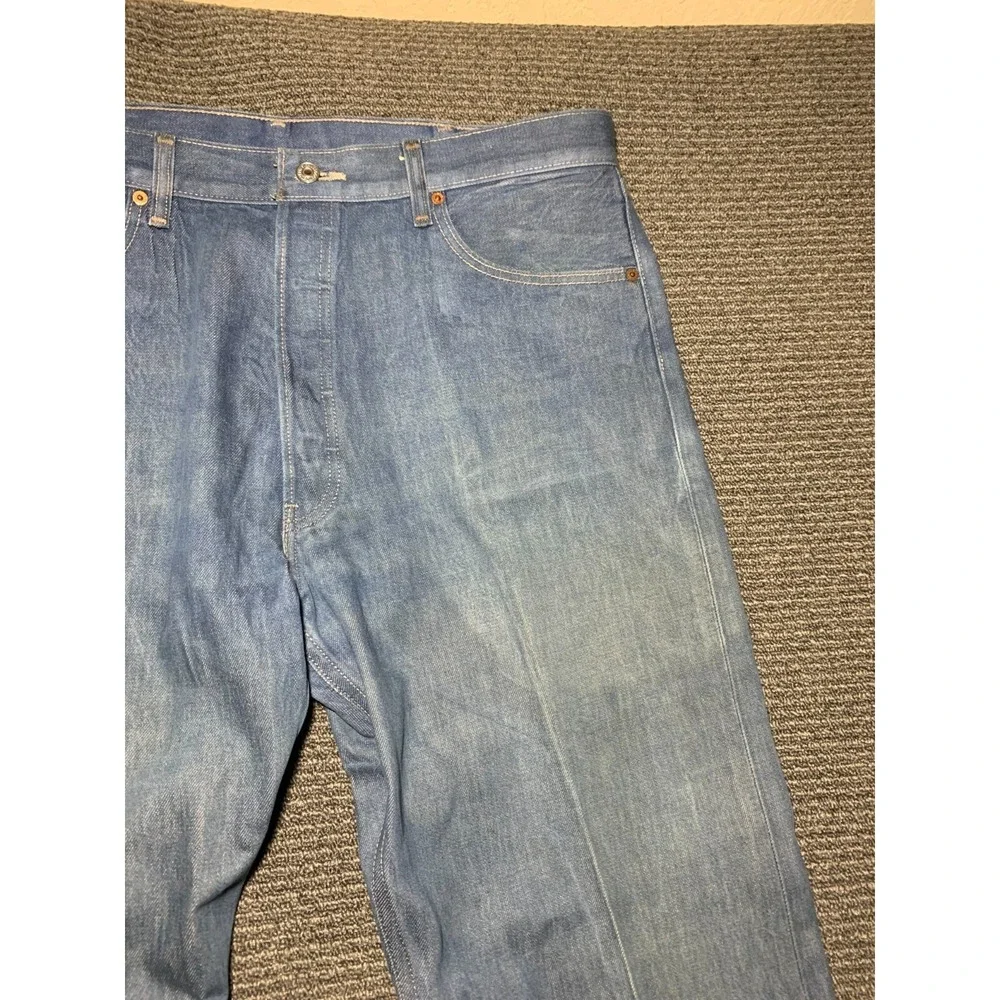 Levi Strauss 501 Men's Light Wash Button Fly Jeans W40x34